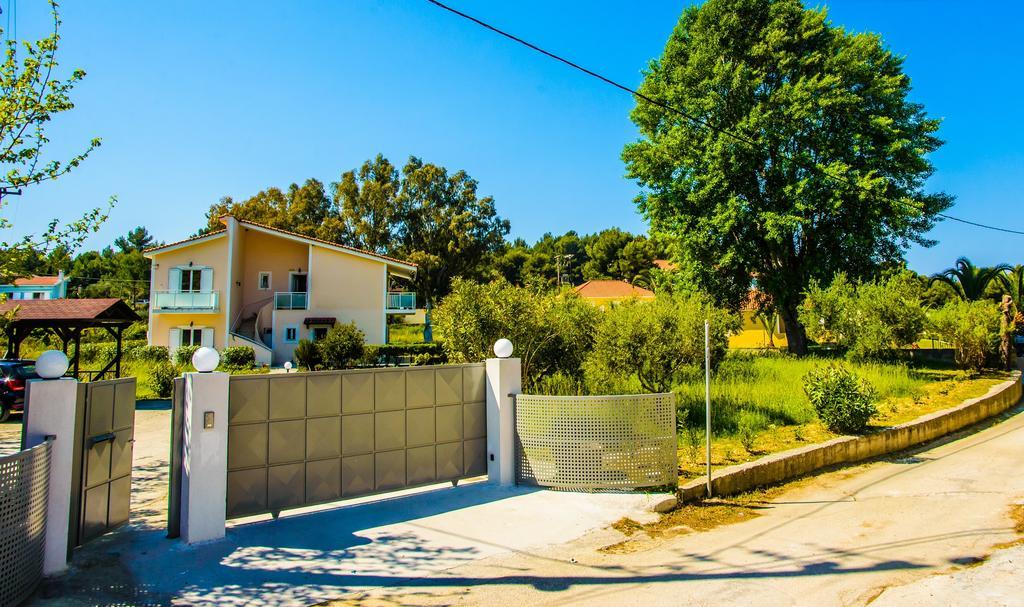 Aloni Studios And Apartments Lassi  Exterior foto